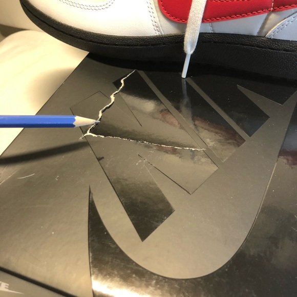 Nike Field General 82 SP White Varsity Red Black Men’s Size 10 Women’s 11.5 - Picture 16 of 16